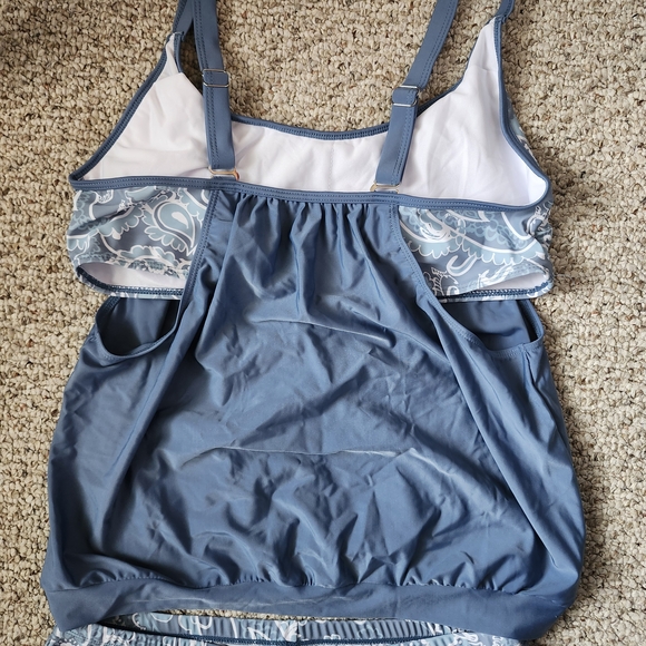 🌈Paisley Bandeau Bikini Top in Light Blue - Picture 4 of 6